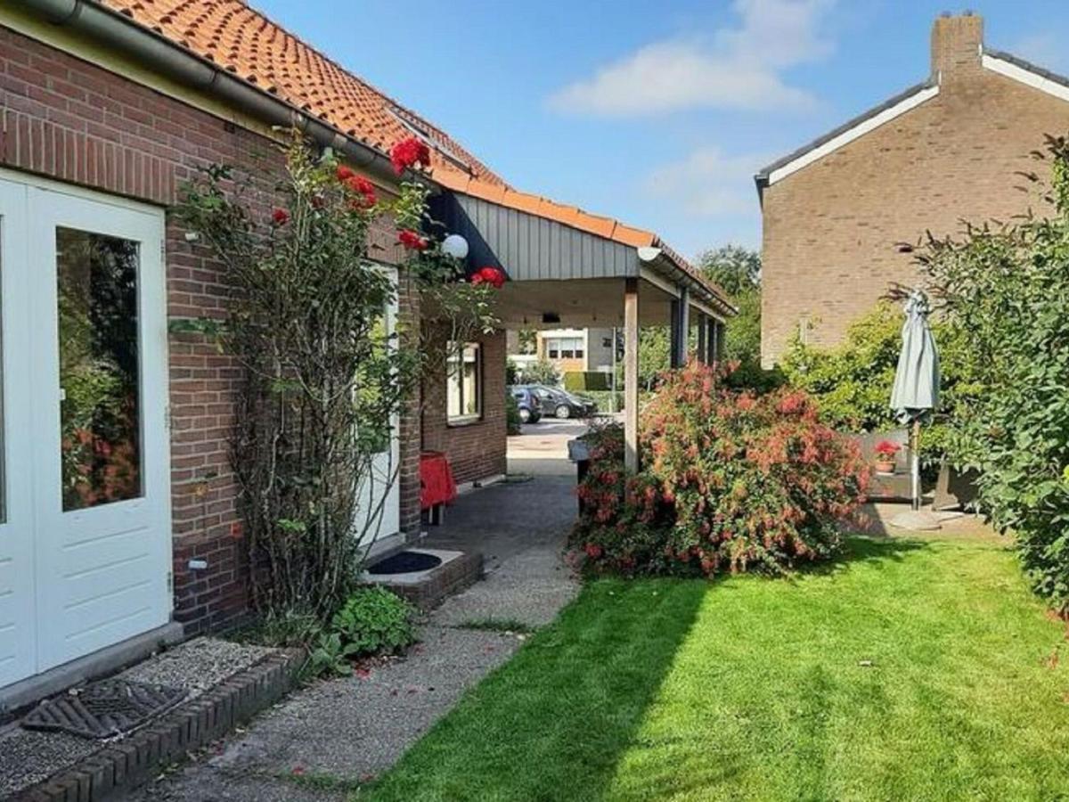 Holiday Home With Covered Terrace Groet Eksteriør billede